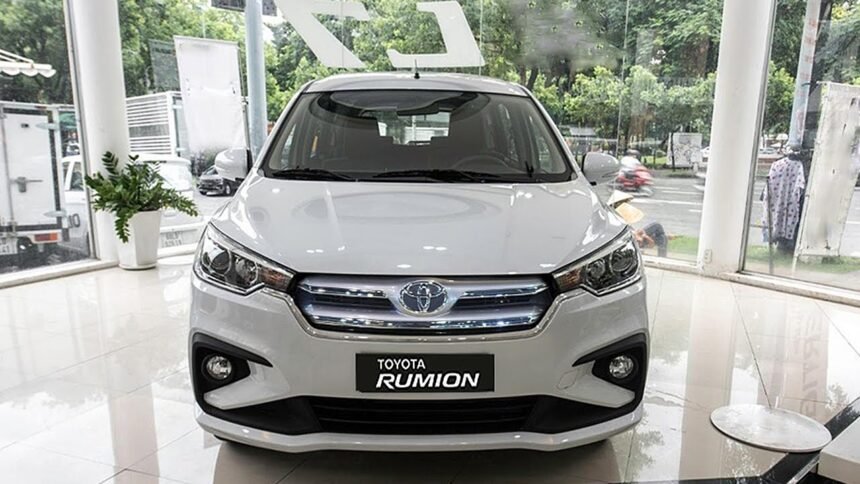 Toyota Rumion MPV