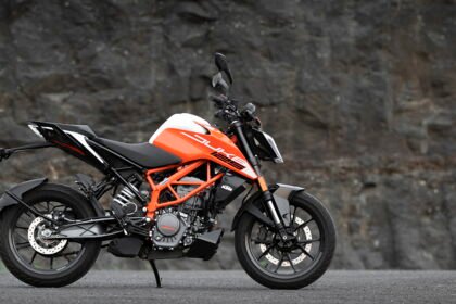 2024 KTM 125 Duke is available on the best EMI plan, hurry up and take it home! Know how much it will cost