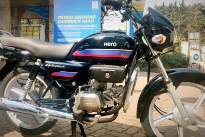 Hero Splendor Plus has come to end Honda's name, giving competition to KTM in price